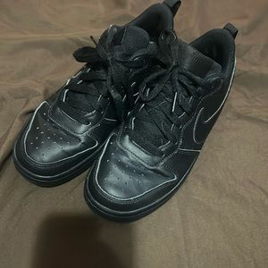 Youth Nike Court Borough Shoes